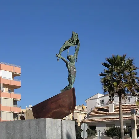 Lidia Planta 1, La Carihuela 1ª Linea Playa, Vistas Mar, 1 Dormitorio, 52 M2, 1-3 Huesped, Amplio Balcon, Wifi 아파트 토레몰리노스