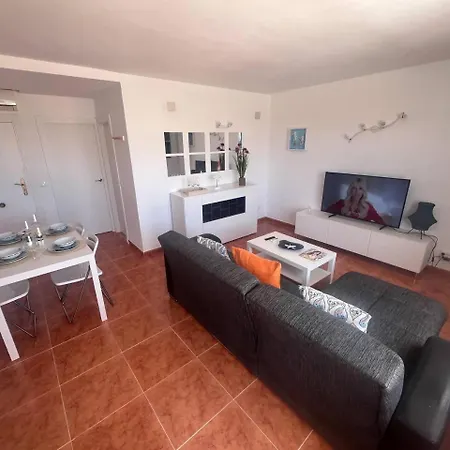아파트 Lidia Planta 1, La Carihuela 1ª Linea Playa, Vistas Mar, 1 Dormitorio, 52 M2, 1-3 Huesped, Amplio Balcon, Wifi
