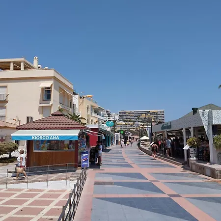 아파트 Lidia Planta 1, La Carihuela 1ª Linea Playa, Vistas Mar, 1 Dormitorio, 52 M2, 1-3 Huesped, Amplio Balcon, Wifi *
